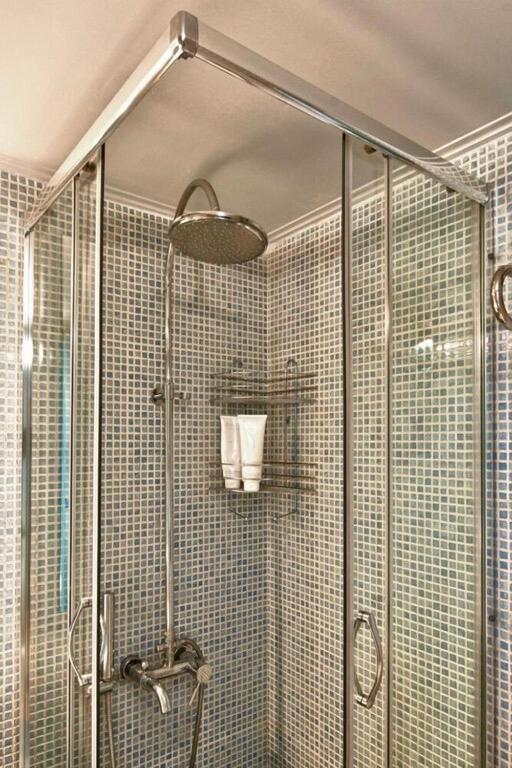 Acropolis Luxury Apartment With Balcony アテネ エクステリア 写真