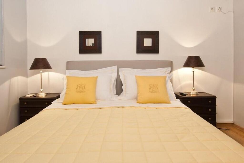 Acropolis Luxury Apartment With Balcony アテネ エクステリア 写真