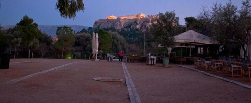 Acropolis Luxury Apartment With Balcony アテネ エクステリア 写真
